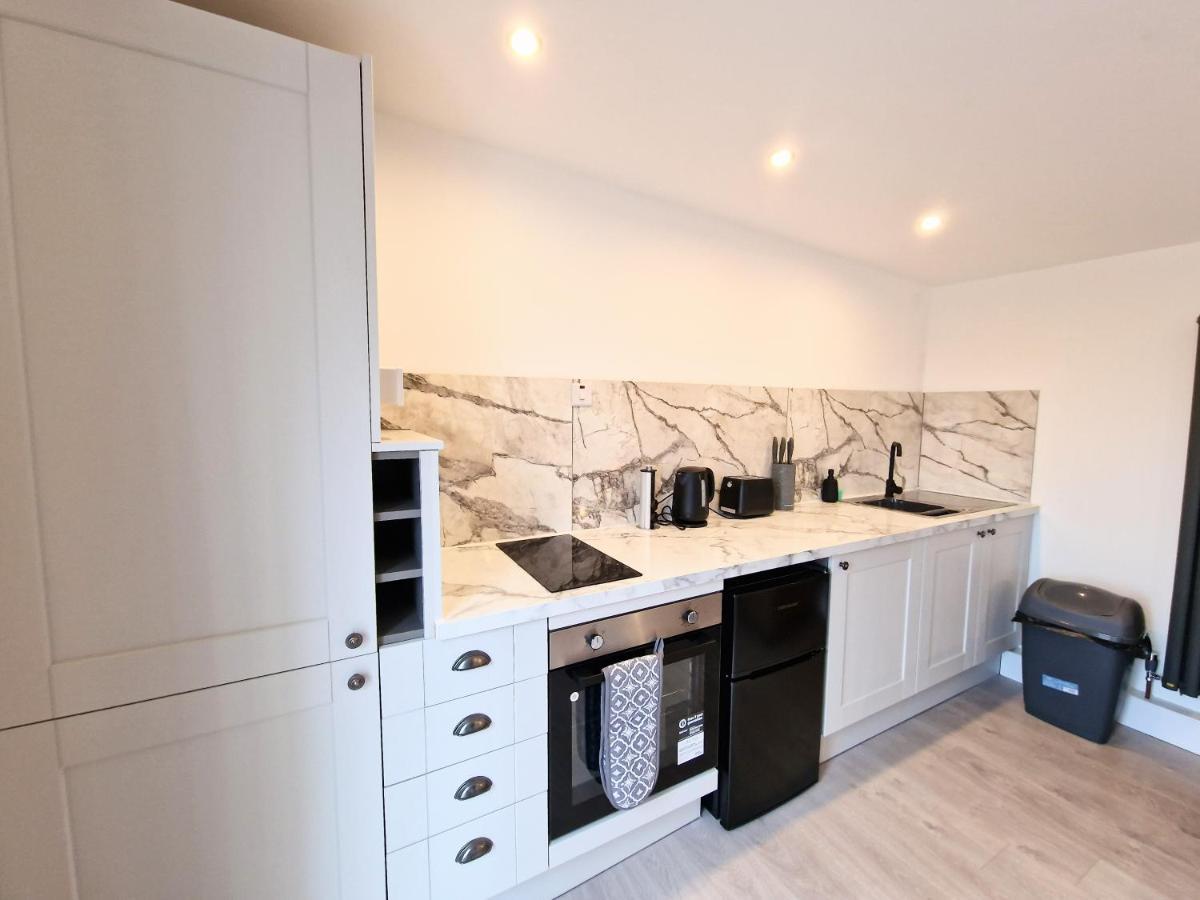 Kaoglen Lodge - Fawn Pod - Hot Tub - Dogs - Pitlochry - Luxury Blairgowrie and Rattray المظهر الخارجي الصورة