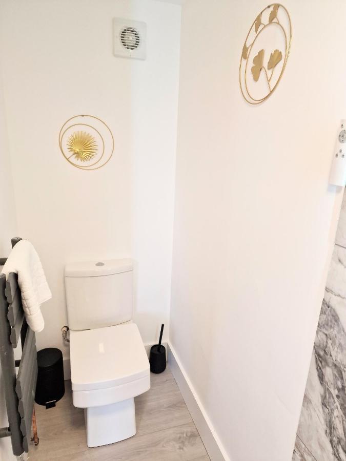 Kaoglen Lodge - Fawn Pod - Hot Tub - Dogs - Pitlochry - Luxury Blairgowrie and Rattray المظهر الخارجي الصورة