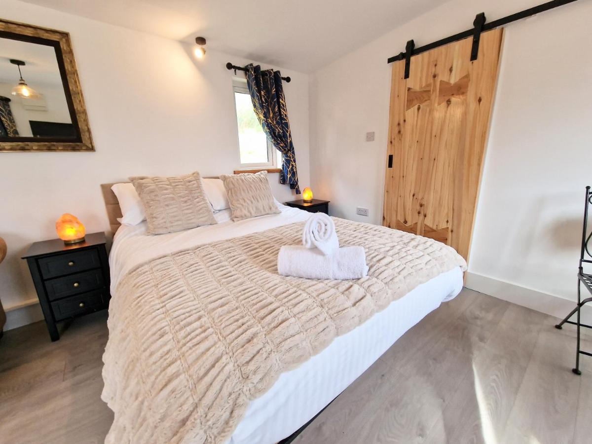 Kaoglen Lodge - Fawn Pod - Hot Tub - Dogs - Pitlochry - Luxury Blairgowrie and Rattray المظهر الخارجي الصورة